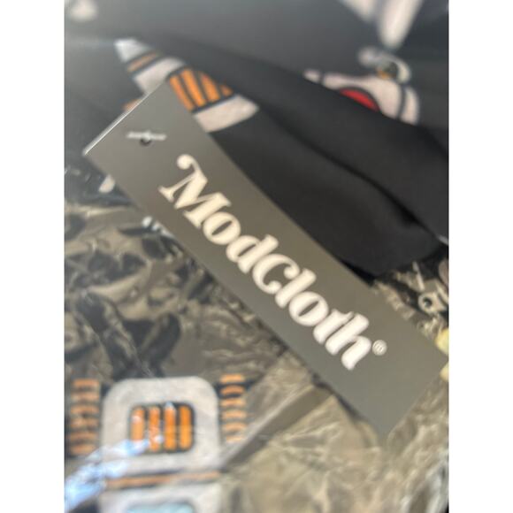 ModCloth Robot Breakfast For Dinner Long Sleeve Sleep Shirt Navy Women Sz S NWT - Picture 7 of 10